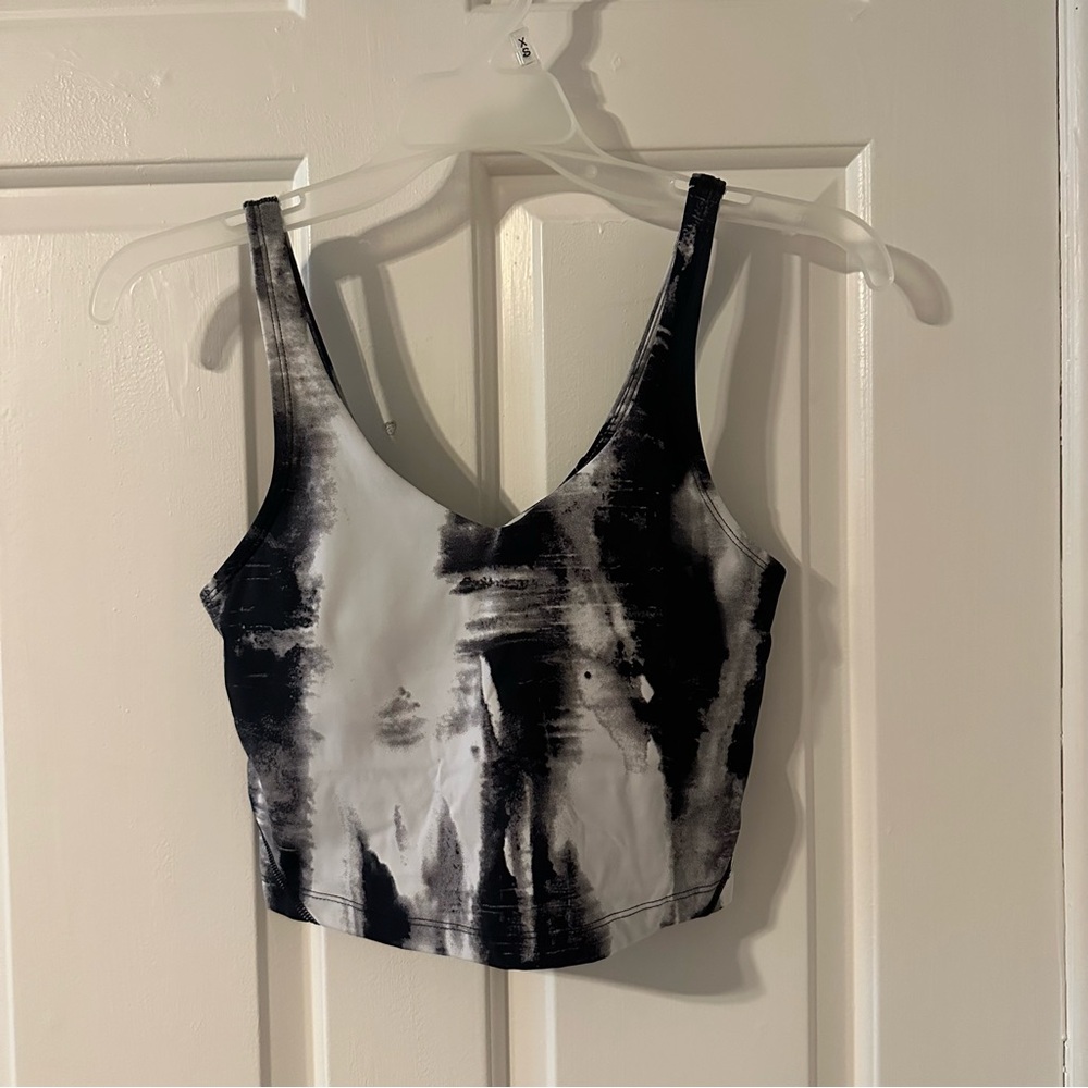 Black and White Tie-Dye Women's Top